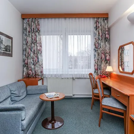 Отель Astra Прага