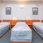 Hotel Astra 3*