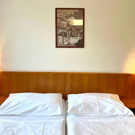 Hotell Astra 3*