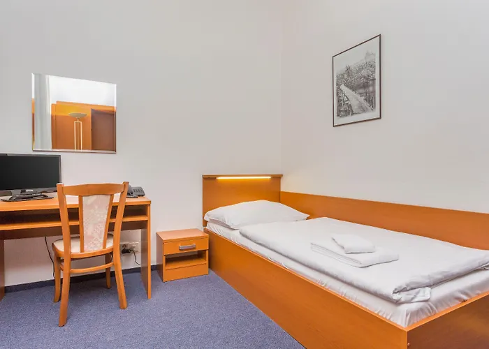 Astra Hotel